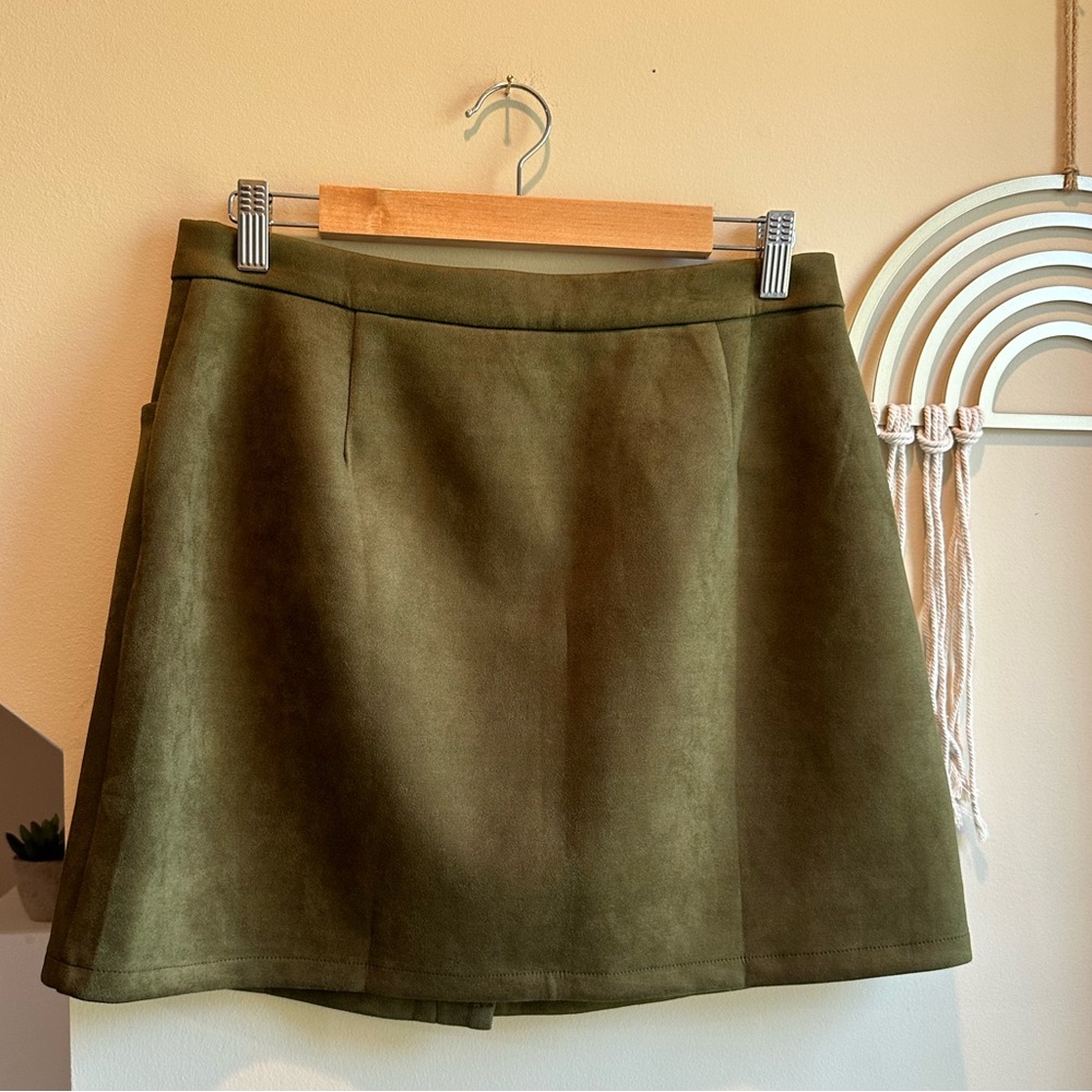 Bluivy Faux Suede Skirt - Picture 9 of 11